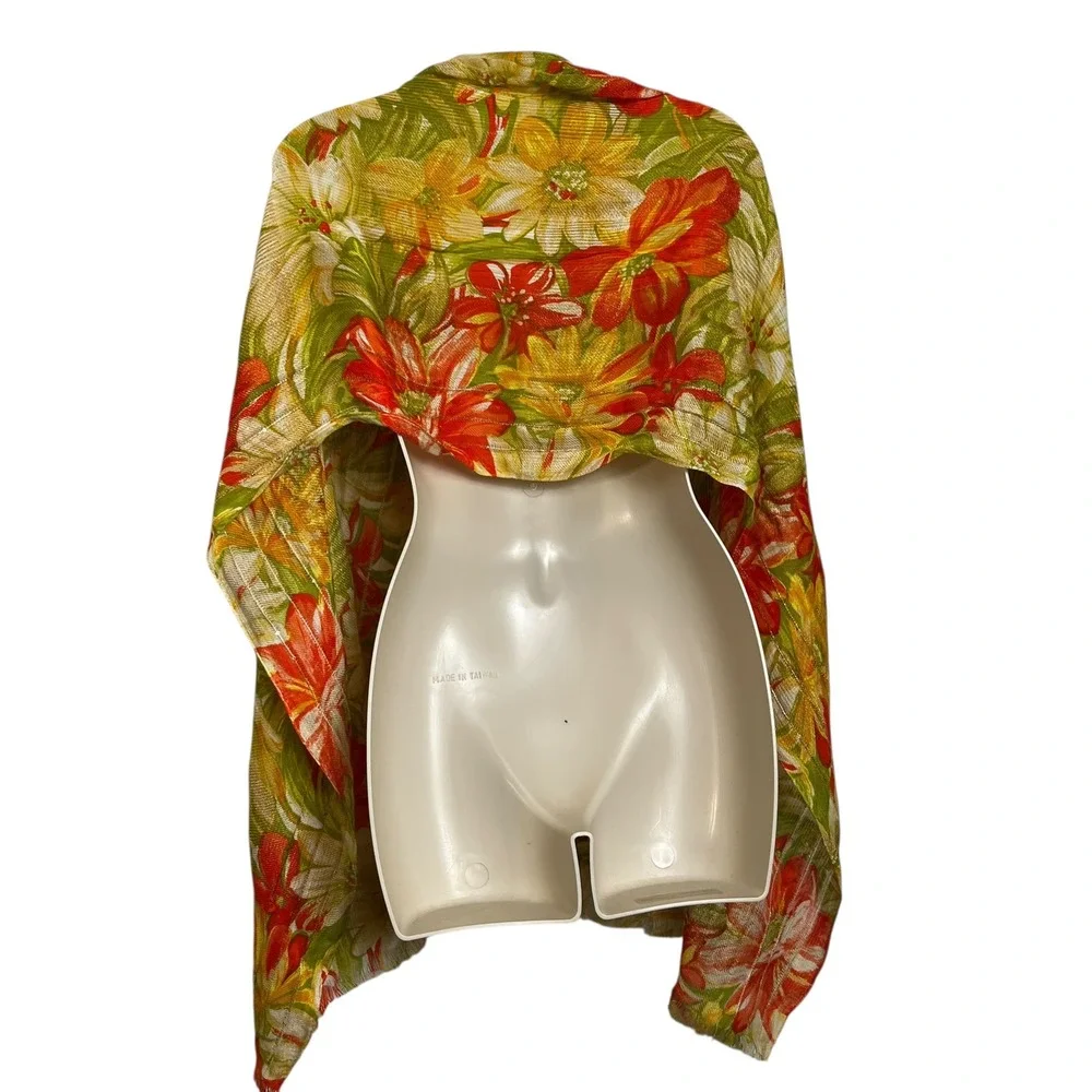 Collection Eighteen Women's Shawl Wrap Scarf 70's Retro Metallic Accents Fringed